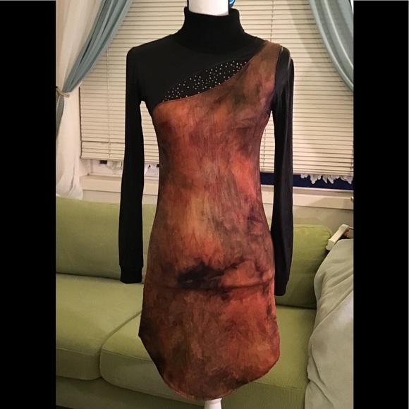 Cinema Donna brown/black dress, strings on sleeves - Picture 2 of 7